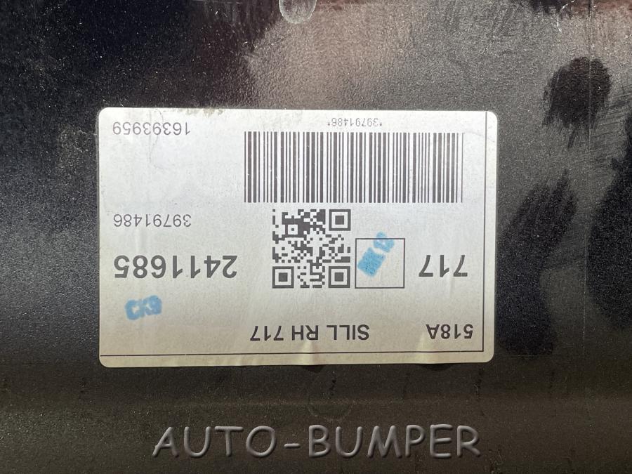 Volvo XC90 2015- Накладка порога правая  39791486